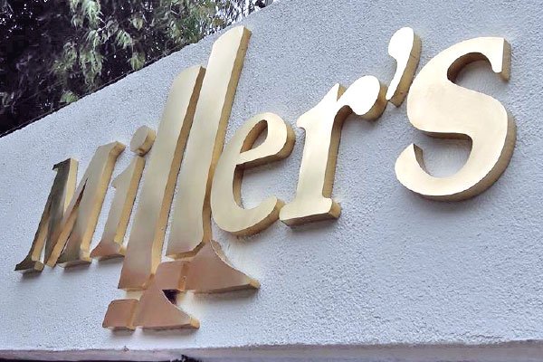 Letras 3D - Acero inoxidable - brillante - mate - cepillado - bronce