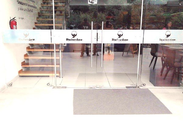 Adhesivos decorativos